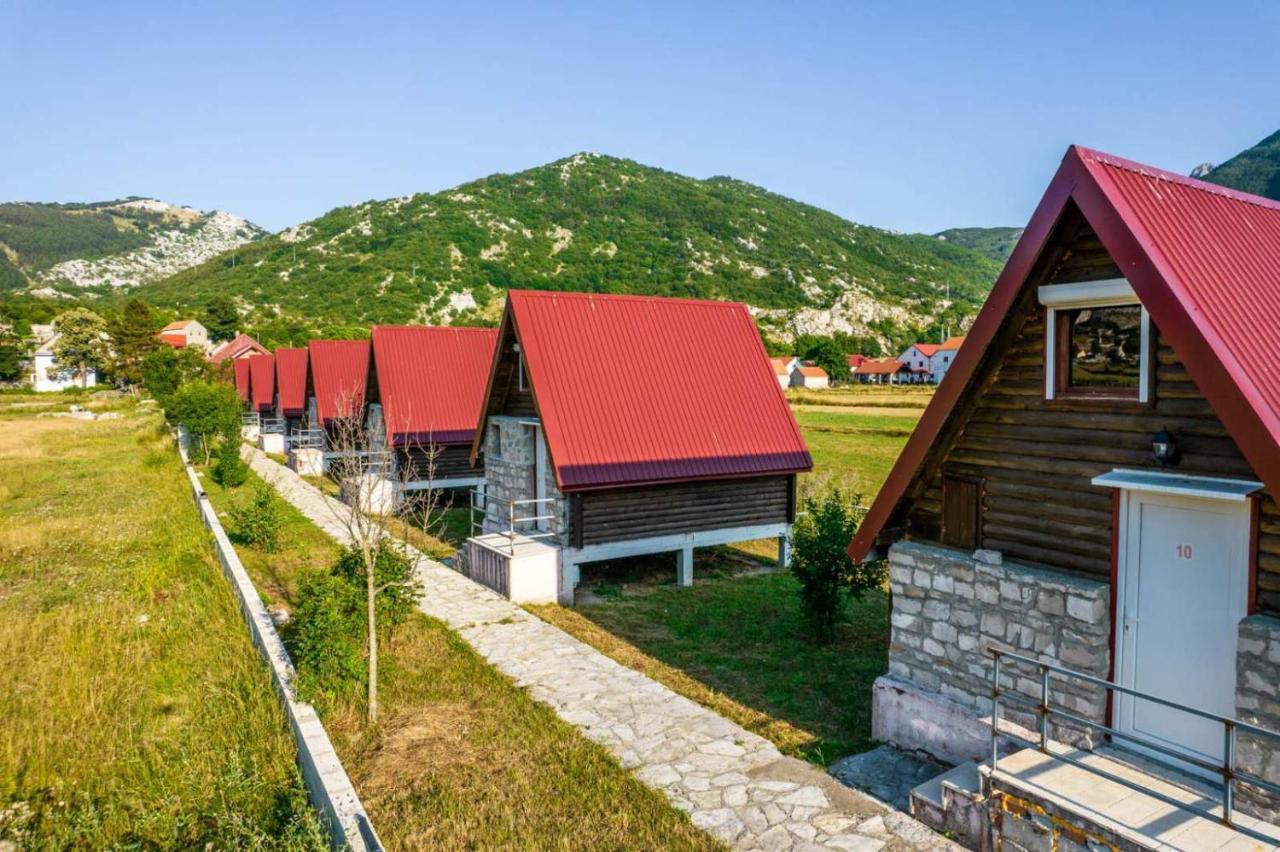 Etno Selo Bastadur Cetinje Buitenkant foto