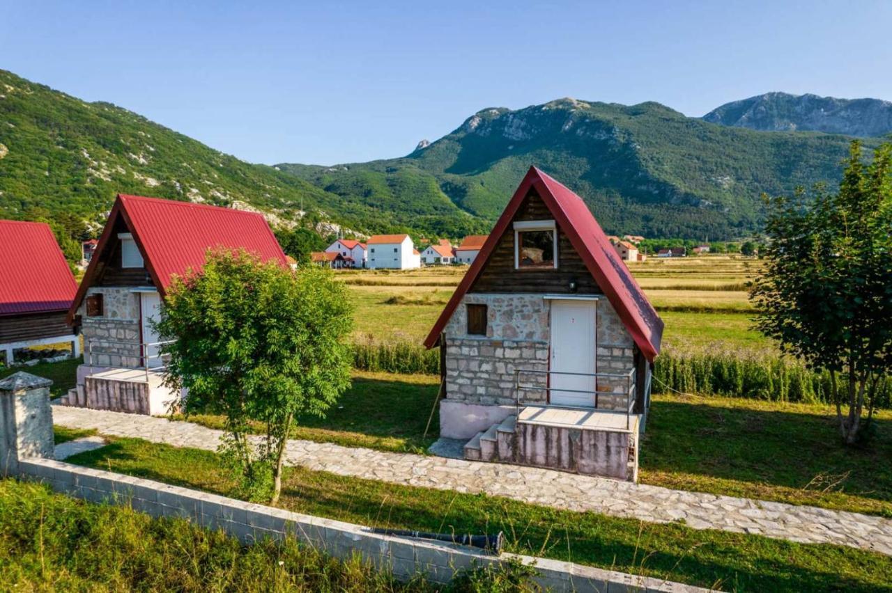 Etno Selo Bastadur Cetinje Buitenkant foto